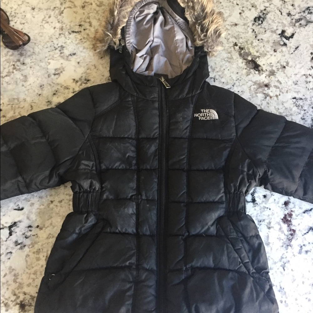 Kids Northface XS 6- used